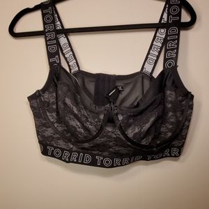 Torrid underwire bralette. Non adjustable straps.